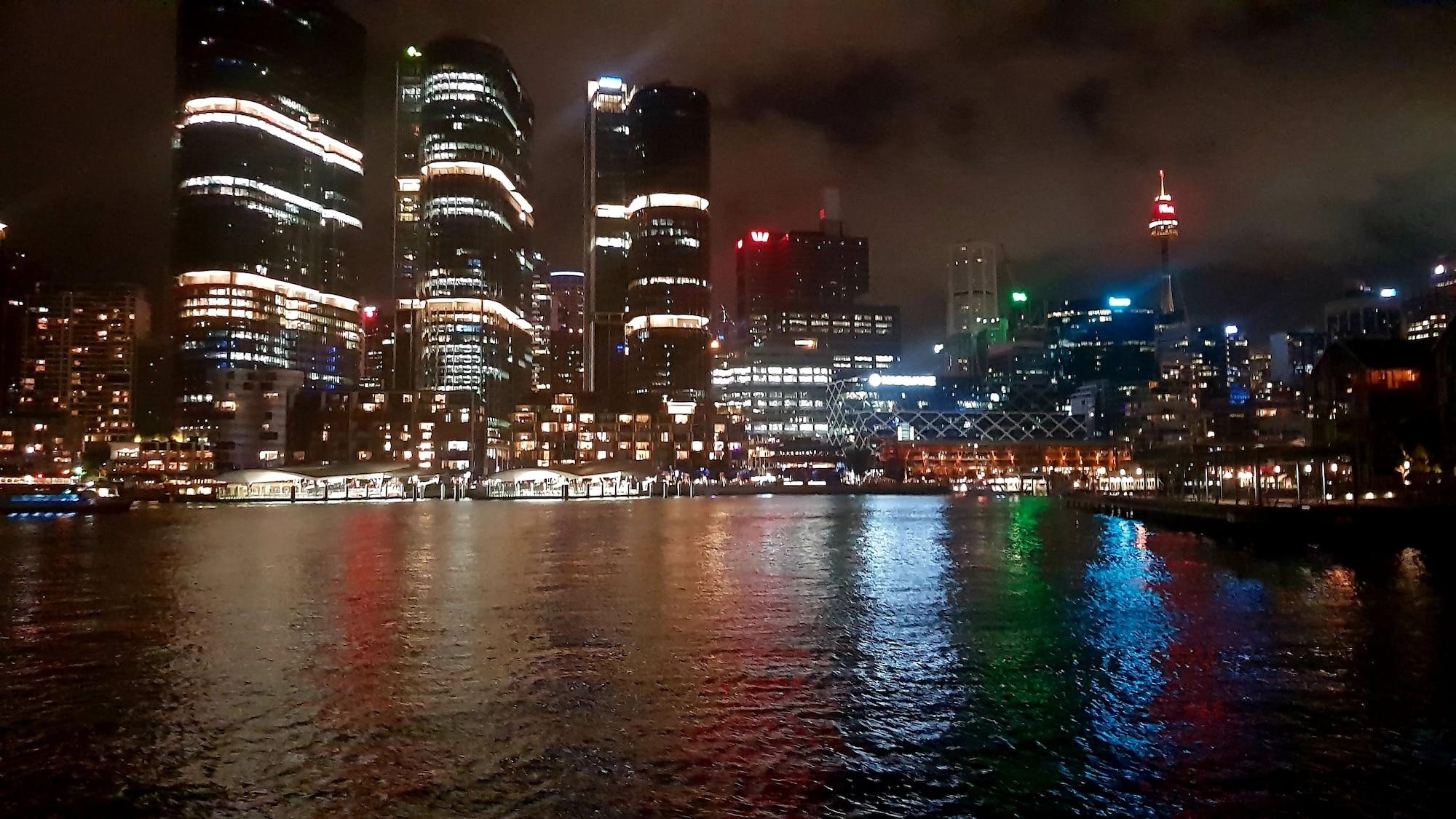 Liv Arena Apartments Darling Harbour Sydney Ngoại thất bức ảnh